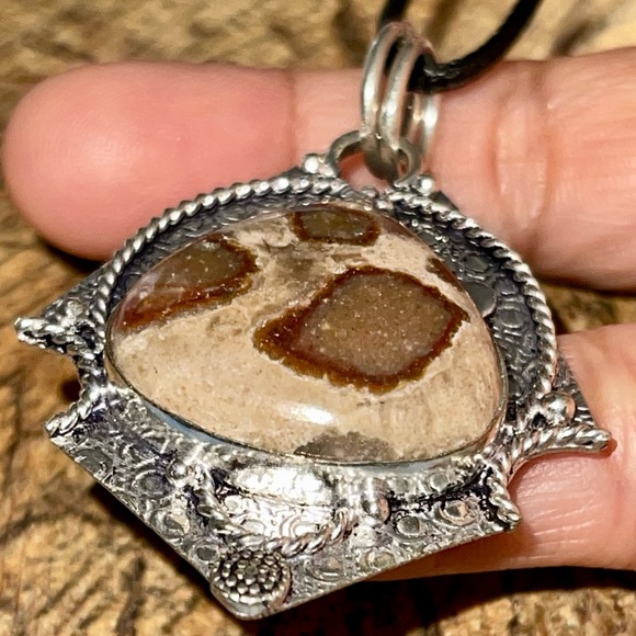 Garnet in Limestone Pendant 2 1/4” - Picture 2 of 14